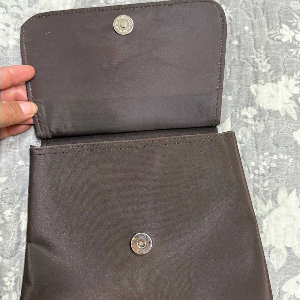 Elegant Brown Handbag with Silver Accents